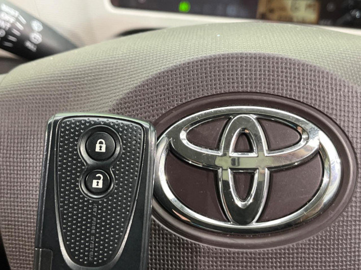 2013 Toyota Passo DBA-KGC30 (UW-6a36046d8432f)[28]