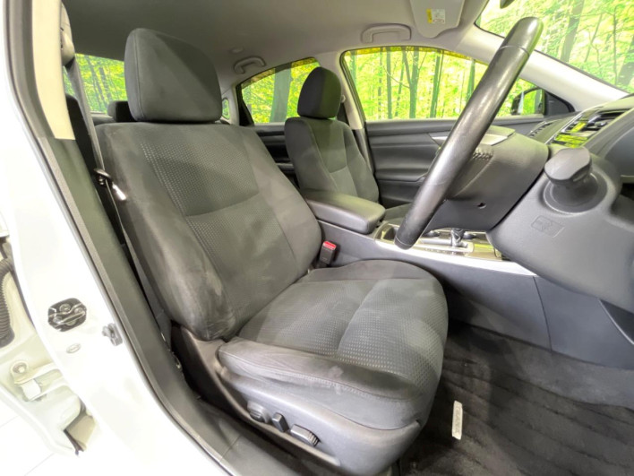 2016 Nissan Teana DBA-L33 (UW-6a360472c43c2)[22]