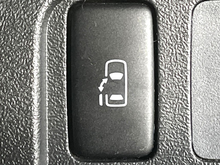 2013 Daihatsu Tanto DBA-L375S (UW-6a3604745c850)[28]