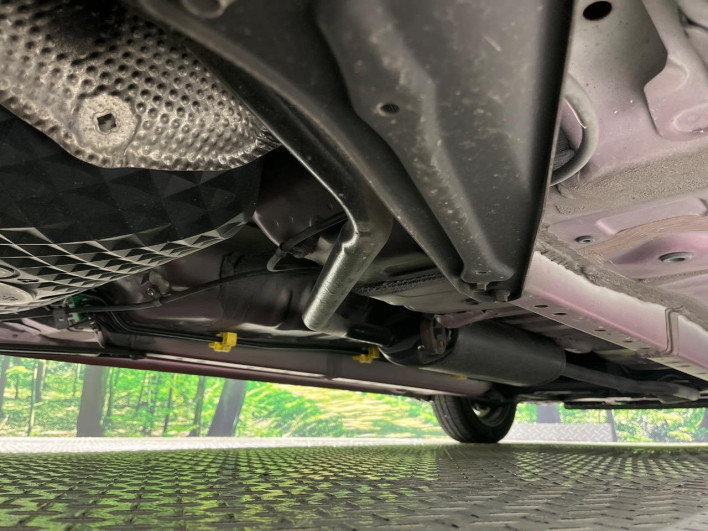 2016 Daihatsu Move DBA-LA150S (UW-6a36047876227)[13]