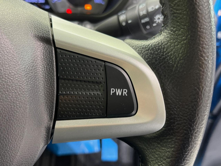 2016 Daihatsu Cast DBA-LA250S (UW-6a36047ac7205)[28]