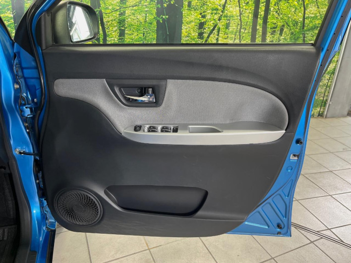 2016 Daihatsu Cast DBA-LA250S (UW-6a36047ac7205)[18]