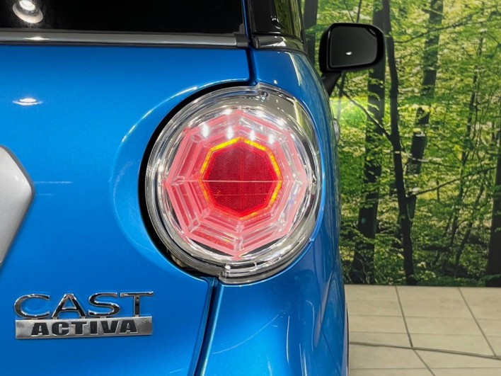2016 Daihatsu Cast DBA-LA250S (UW-6a36047ac7205)[8]