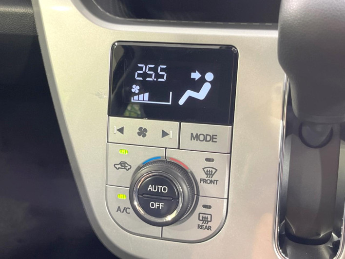 2017 Daihatsu Cast DBA-LA250S (UW-6a36047b4d5b3)[21]