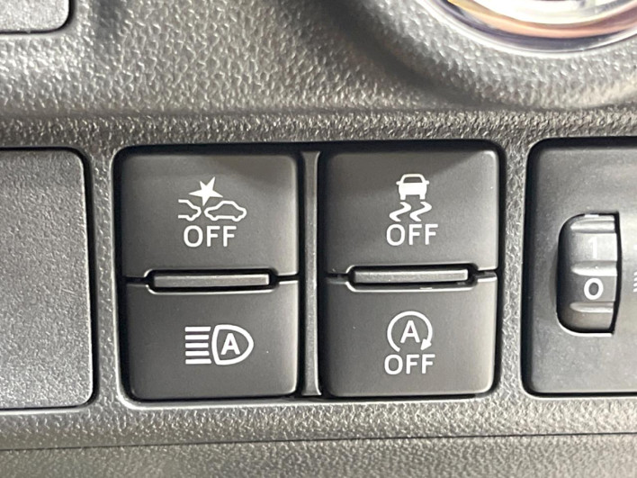 2017 Daihatsu Cast DBA-LA250S (UW-6a36047b4d5b3)[9]