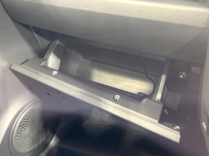 2017 Daihatsu Cast DBA-LA250S (UW-6a36047b4d5b3)[25]