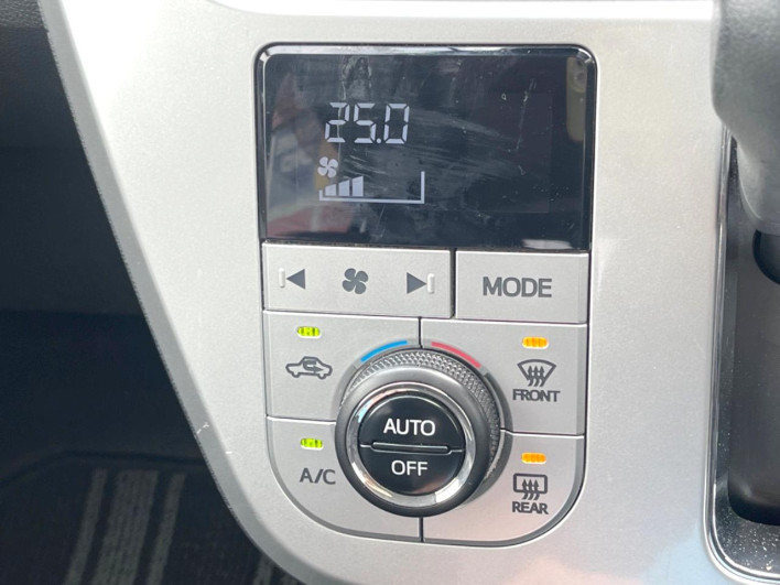 2018 Daihatsu Cast DBA-LA250S (UW-6a36047cae109)[13]
