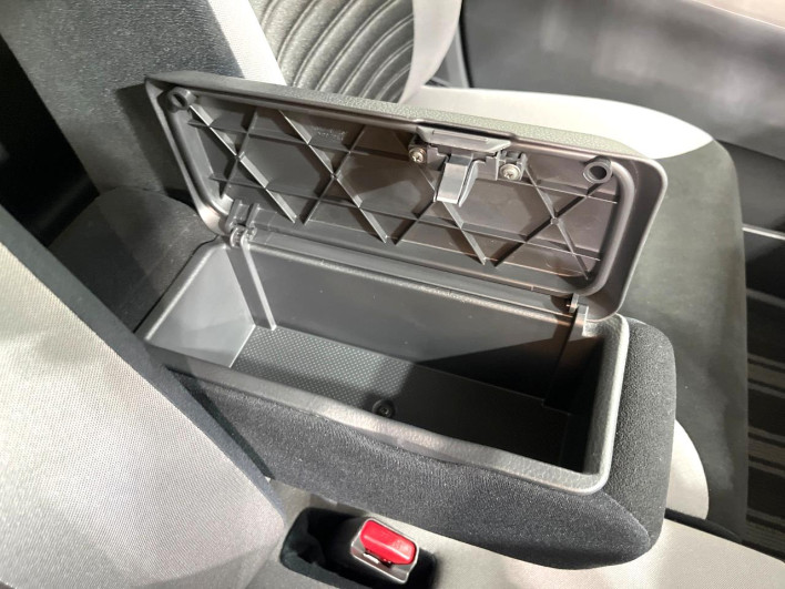 2020 Daihatsu Cast DBA-LA250S (UW-6a36047d3e949)[27]
