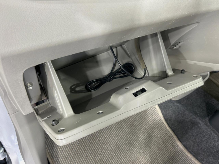 2013 Daihatsu Mirai Ease DBA-LA300S (UW-6a36047ec173a)[27]
