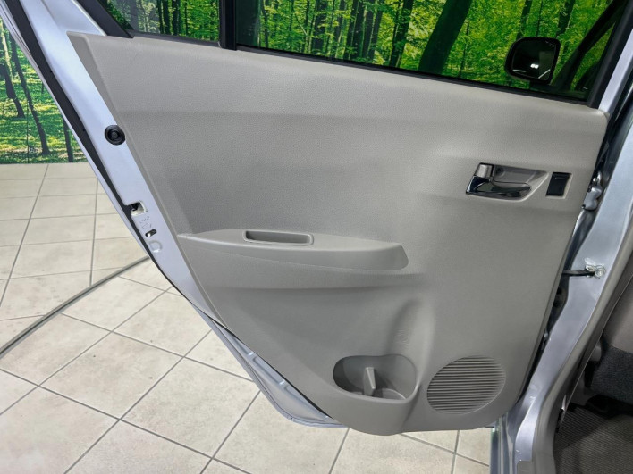 2013 Daihatsu Mirai Ease DBA-LA300S (UW-6a36047ec173a)[25]