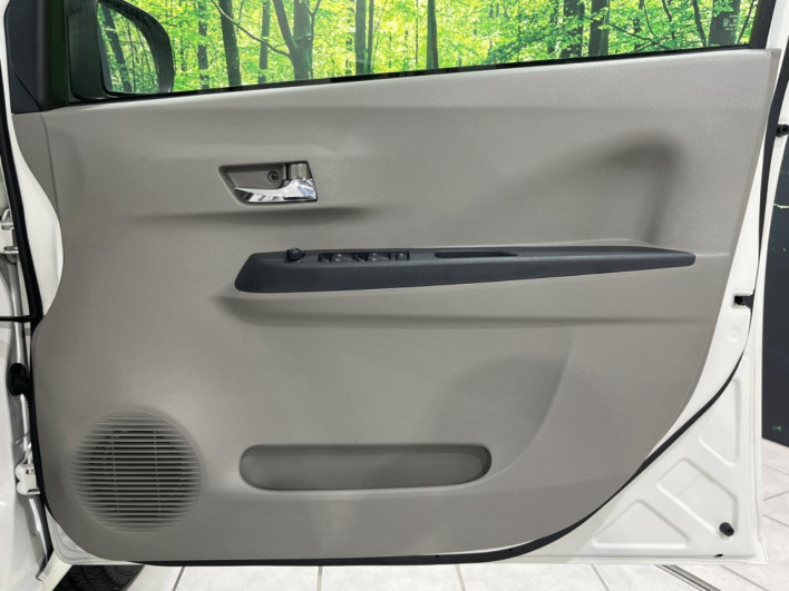 2017 Daihatsu Mirai Ease DBA-LA310S (UW-6a36047f8f4ff)[25]