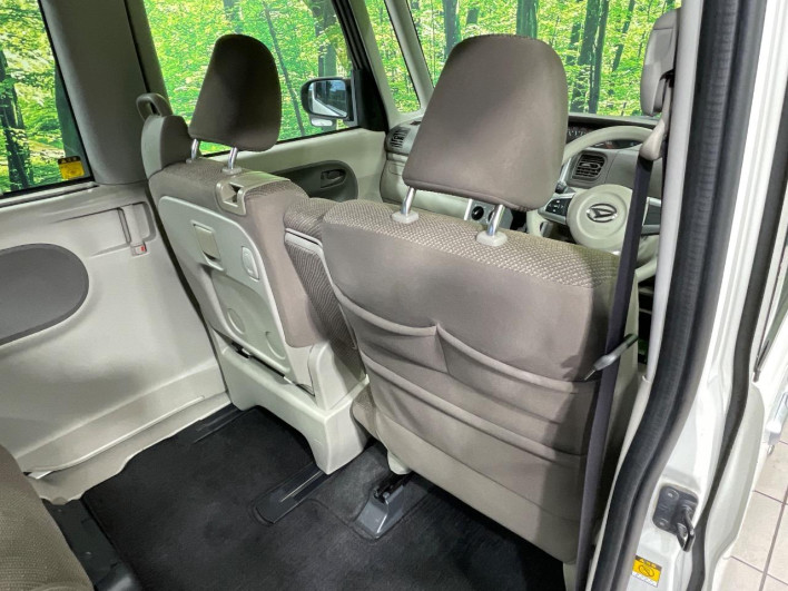 2016 Daihatsu Tanto DBA-LA600S (UW-6a360487b0664)[25]