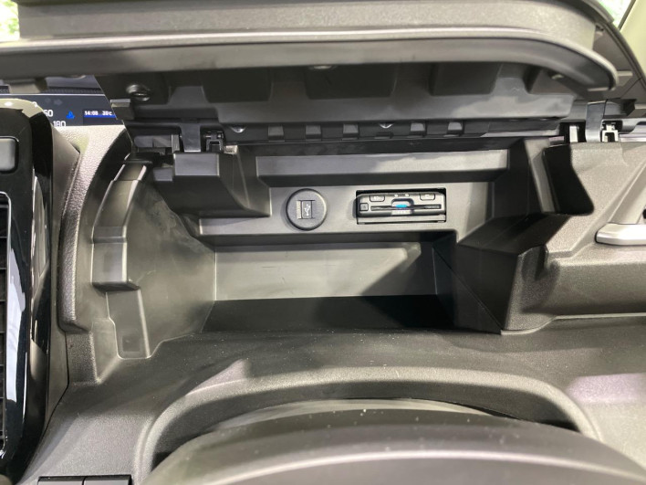 2020 Suzuki Solio 5AA-MA37S (UW-6a3604b6268ec)[28]