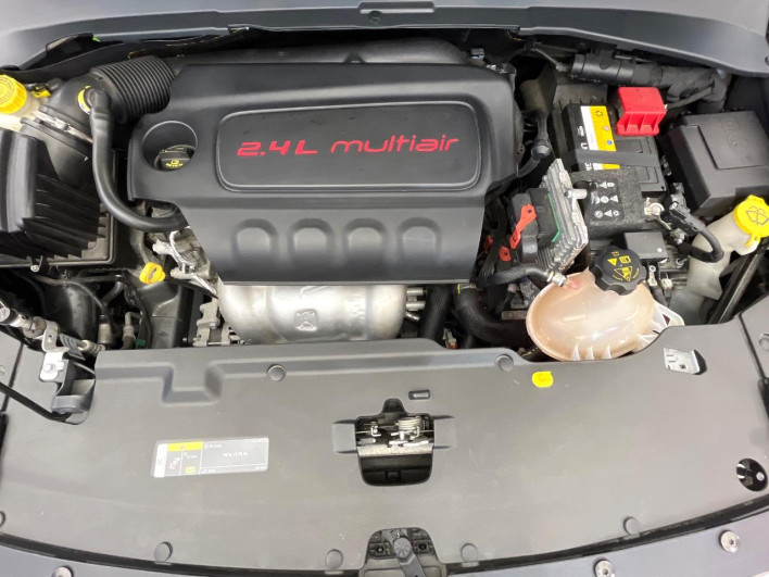 2022 Chrysler Jeep Compass 3BA-M624 (UW-6a3604bfc0cb6)[14]