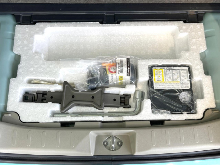 2016 Mazda Flair Wagon DAA-MM42S (UW-6a3604da2823d)[24]