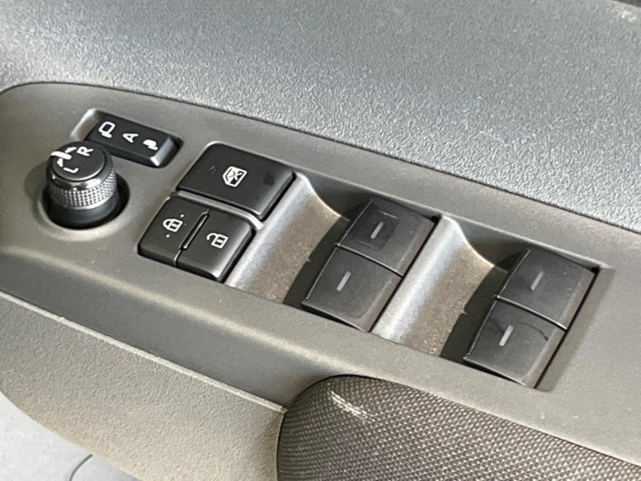 2023 Toyota Sienta 5BA-MXPC10G (UW-6a3604f7dba77)[24]