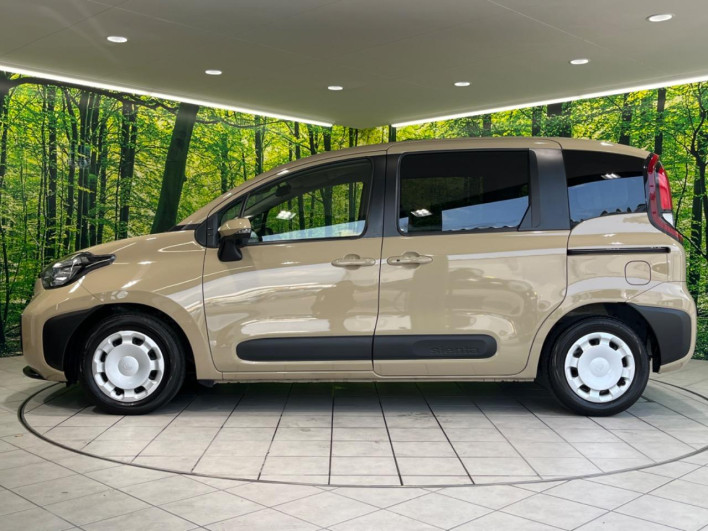 2023 Toyota Sienta 5BA-MXPC10G (UW-6a3604f7dba77)[14]