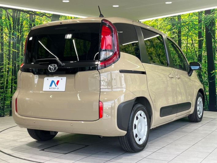 2023 Toyota Sienta 5BA-MXPC10G (UW-6a3604f7dba77)[11]