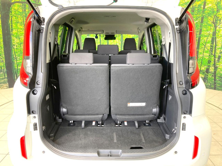 2023 Toyota Sienta 5BA-MXPC10G (UW-6a3604f90afa8)[15]