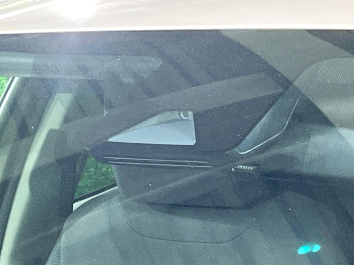 2021 Toyota Aqua 6AA-MXPK11 (UW-6a360501761e4)[5]