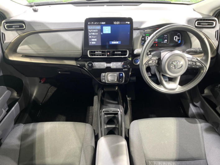 2021 Toyota Aqua 6AA-MXPK11 (UW-6a360501761e4)[24]
