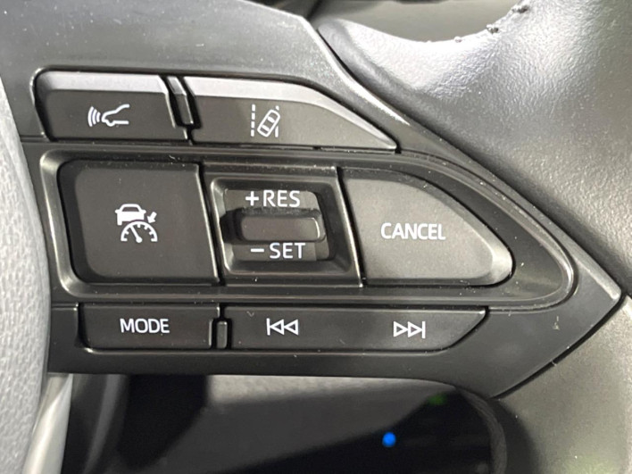 2021 Toyota Aqua 6AA-MXPK11 (UW-6a360501761e4)[14]