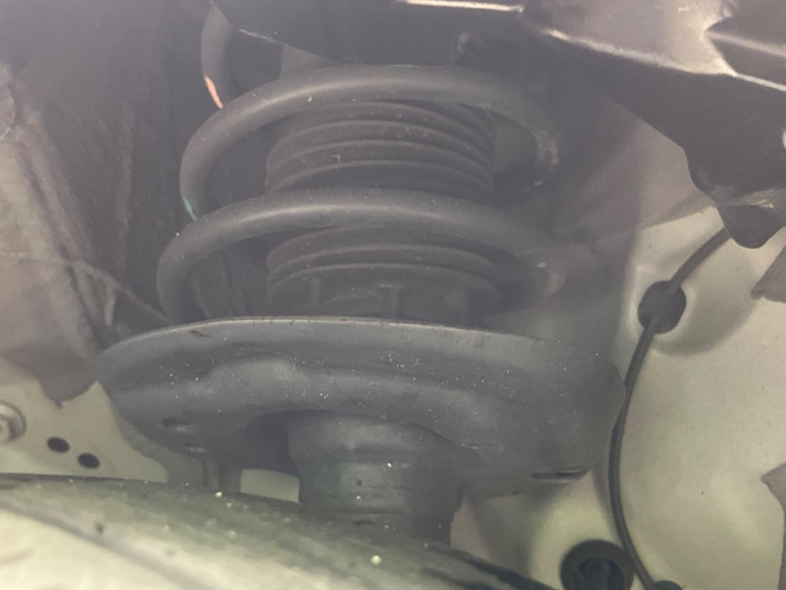 2021 Toyota Aqua 6AA-MXPK11 (UW-6a360502ea863)[10]
