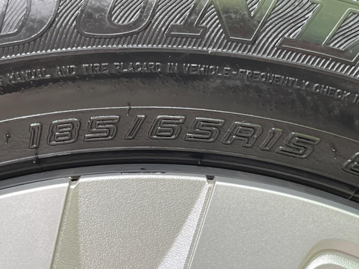 2021 Toyota Aqua 6AA-MXPK11 (UW-6a360502ea863)[9]