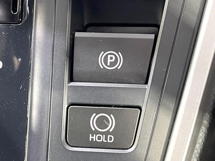 2023 Toyota Voxy 6BA-MZRA90W (UW-6a36051e37124)[26]