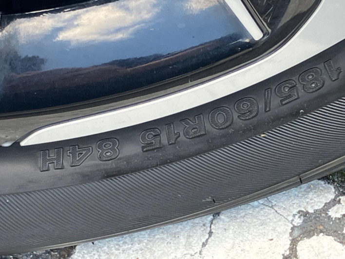 2019 Toyota Sienta DBA-NCP175G (UW-6a3605236c339)[7]