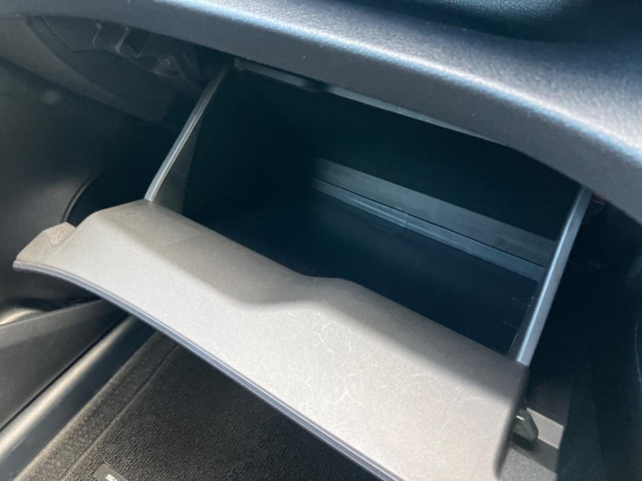 2019 Toyota Sienta DBA-NCP175G (UW-6a3605236c339)[21]
