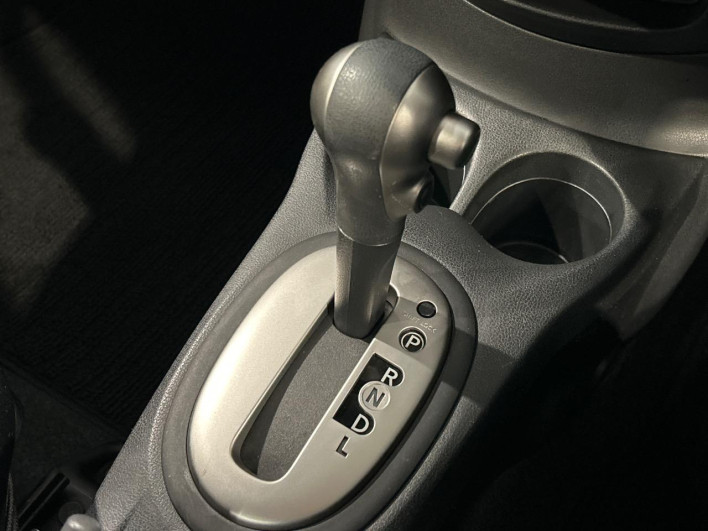 2015 Nissan Note DBA-NE12 (UW-6a360524acc3d)[26]