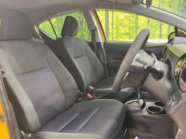 2016 Toyota Aqua DAA-NHP10 (UW-6a3605286a2f4)[27]