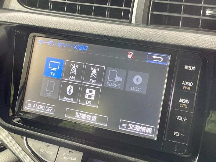 2016 Toyota Aqua DAA-NHP10 (UW-6a36052a1f9d6)[20]