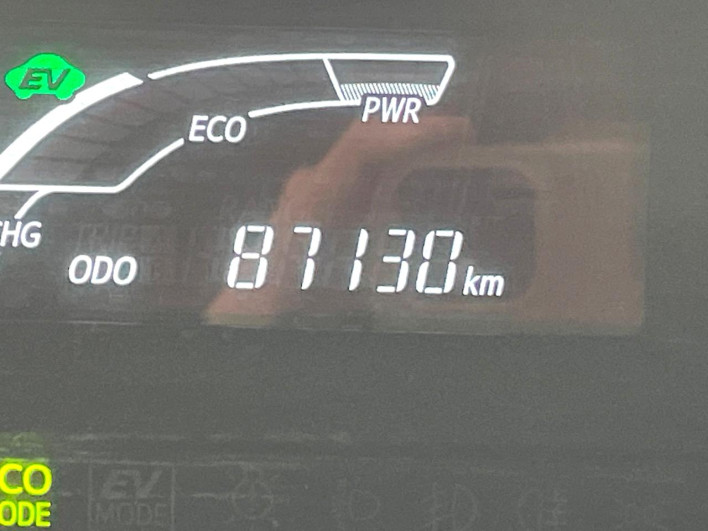 2016 Toyota Aqua DAA-NHP10 (UW-6a36052a1f9d6)[2]