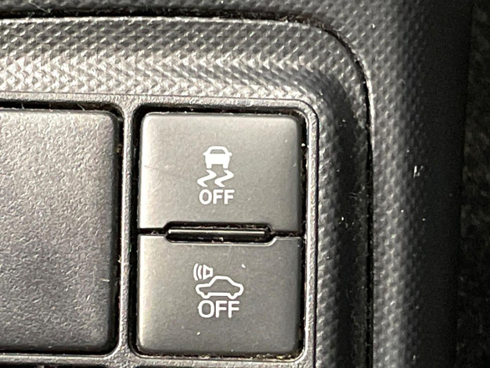 2016 Toyota Aqua DAA-NHP10 (UW-6a36052a1f9d6)[24]