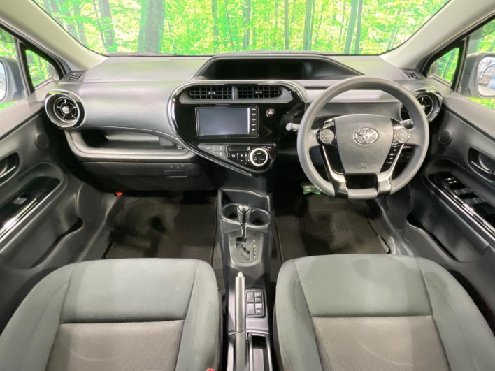 2019 Toyota Aqua DAA-NHP10 (UW-6a36052a7aeab)[20]