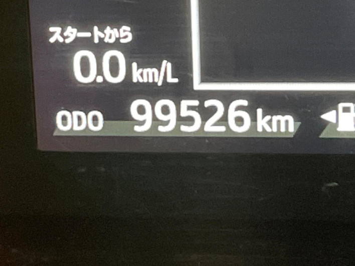 2019 Toyota Aqua DAA-NHP10 (UW-6a36052a7aeab)[2]