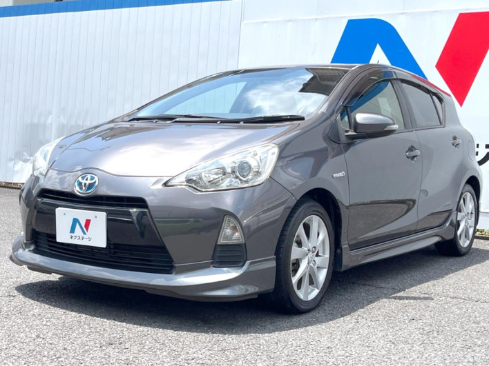 2014 Toyota Aqua DAA-NHP10 (UW-6a36052ce8484)[27]