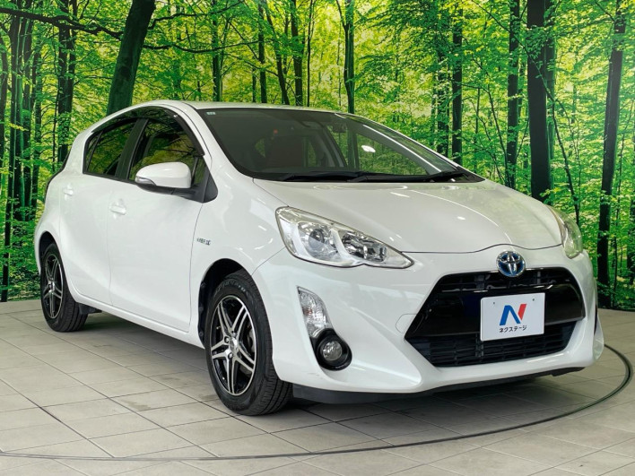 2015 Toyota Aqua DAA-NHP10 (UW-6a36052d997de)[9]