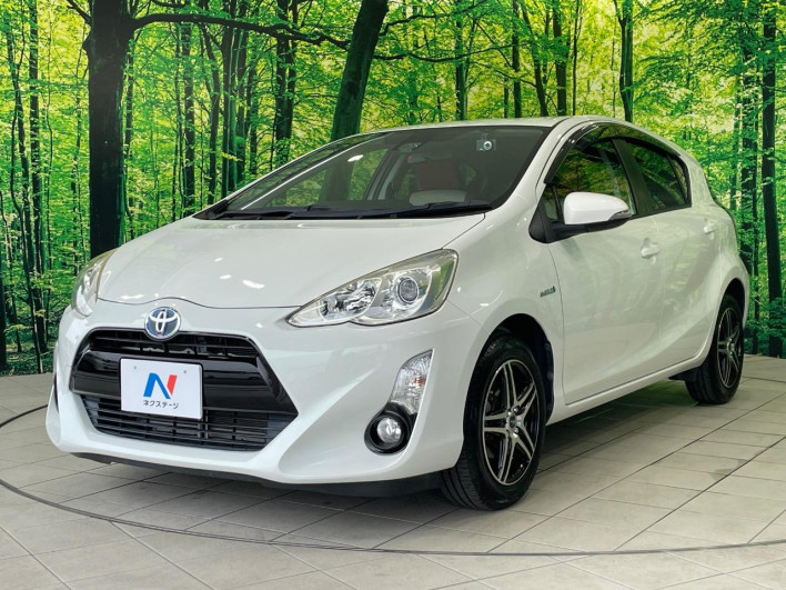 2015 Toyota Aqua DAA-NHP10 (UW-6a36052d997de)[7]