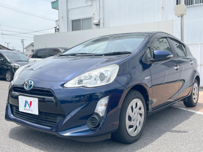 2016 Toyota Aqua DAA-NHP10 (UW-6a36052de815c)[10]
