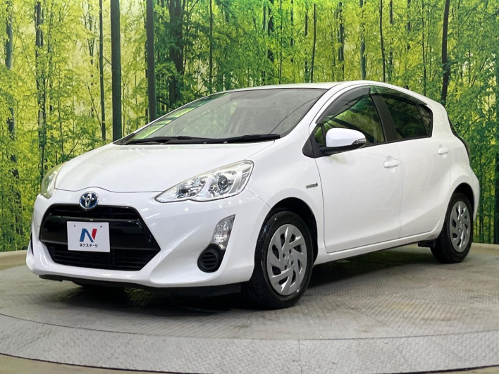 2017 Toyota Aqua DAA-NHP10 (UW-6a36052ea0b59)[12]