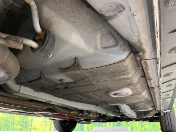 2017 Toyota Aqua DAA-NHP10 (UW-6a36052ea0b59)[21]