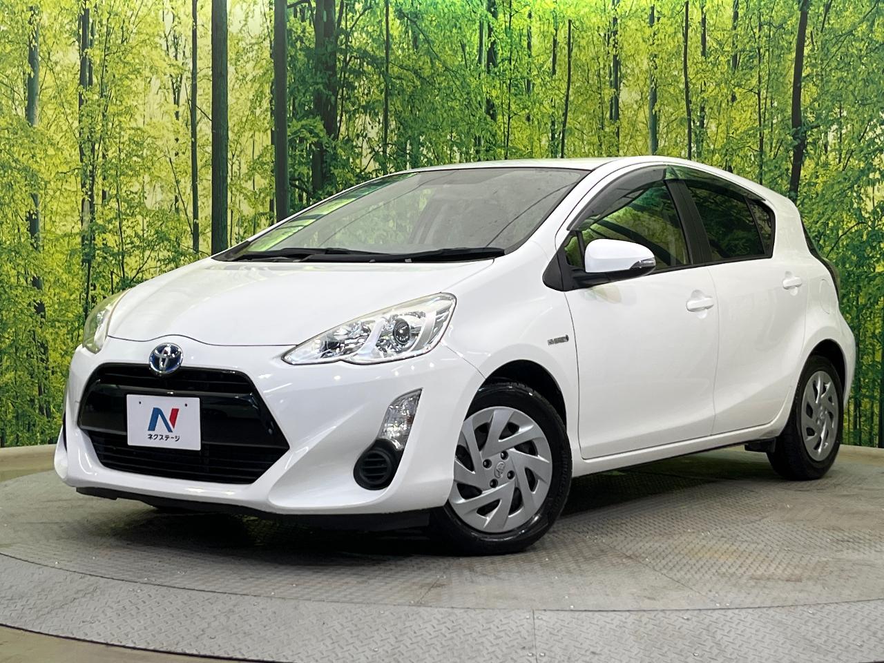 2017 Toyota Aqua DAA-NHP10