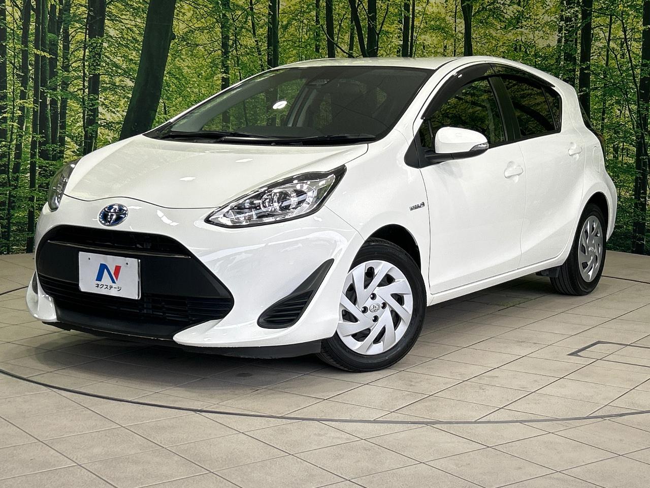 2017 Toyota Aqua DAA-NHP10
