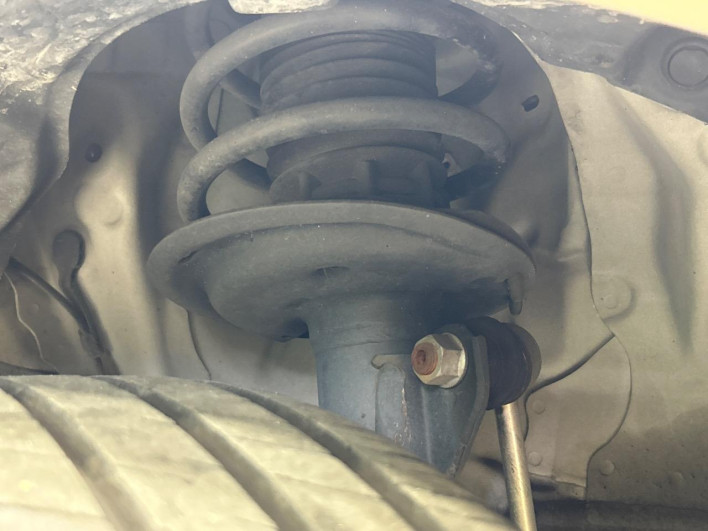 2017 Toyota Aqua DAA-NHP10 (UW-6a36052fb0a36)[7]