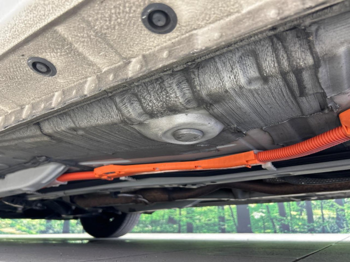 2017 Toyota Aqua DAA-NHP10 (UW-6a36052fb0a36)[23]
