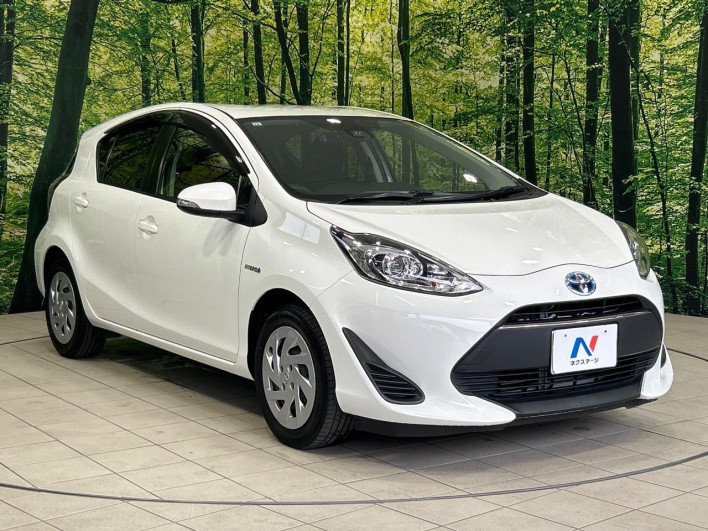 2017 Toyota Aqua DAA-NHP10 (UW-6a36052fb0a36)[17]