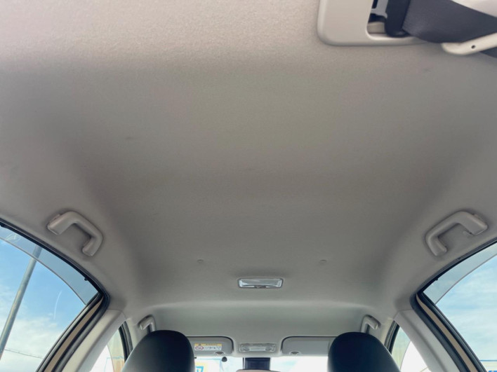 2018 Toyota Aqua DAA-NHP10H (UW-6a360530dc74d)[28]